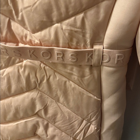 Michael Kors Blush Puffer Coat with Faux Fur Hood - Picture 7 of 8